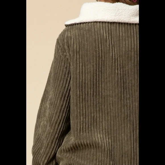 Olive green corduroy pullover jacket - Picture 7 of 7